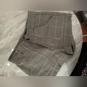 Zara Men's Black & Cream Houndstooth Shorts